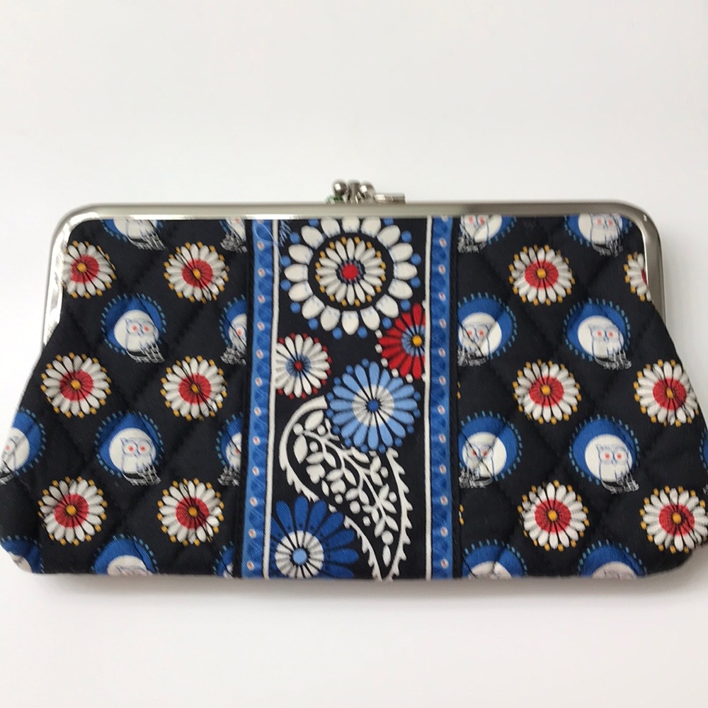 Vera Bradley clutch/wallet nwt